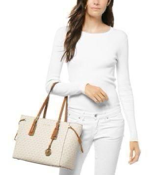Jet-Set Elegance: Michael Kors Voyager - 10A Quality